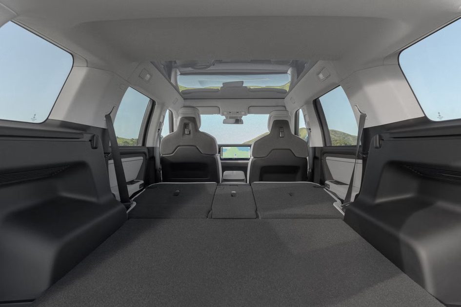 2027 rivian r2 interior