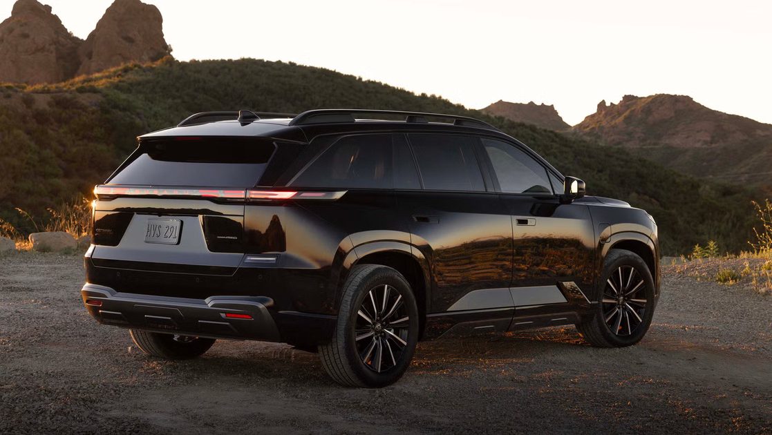 2027 subaru getaway
