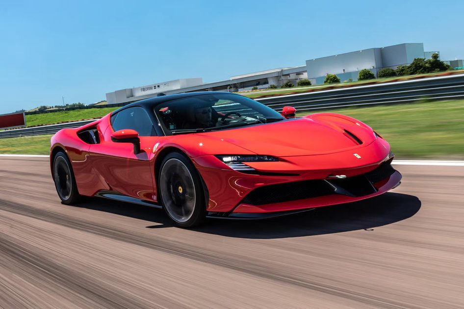 2021 ferrari sf90 stradale